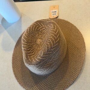 Stylish Tan Woven Hat